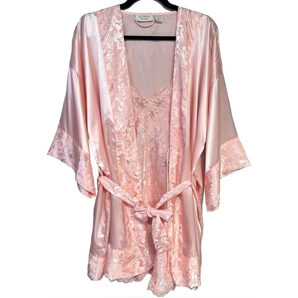 Victoria's Secret Other - Victoria's Secret Gold Label Pink Satin Jacquard Short Robe and Cami Set Large